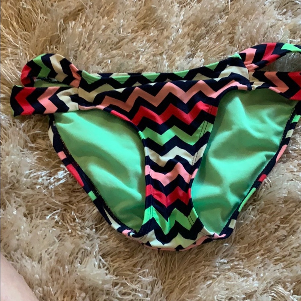 Bikini bottoms! Great condition!